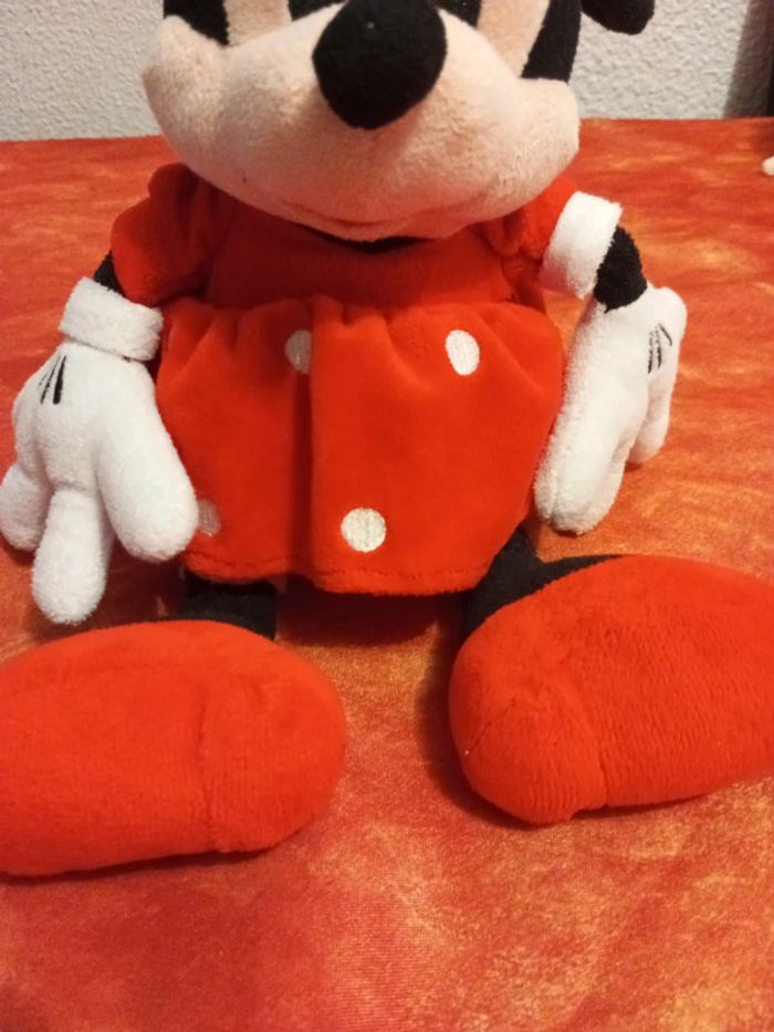 Minnie robe rouge Disney - photo numéro 4