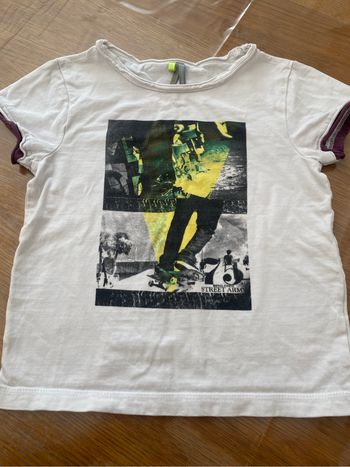 Tee shirt blanc taille 5ans