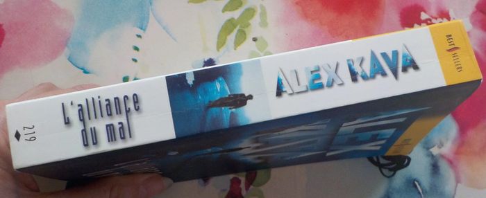 L'alliance du mal d'Alex Kava Harlequin Best Sellers n°219 - photo numéro 3
