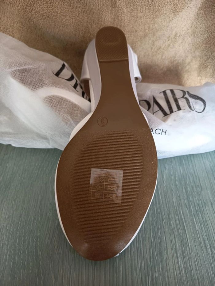 Chaussures enfants. Neuves. Marque Dream Pairs. (985) - photo numéro 9