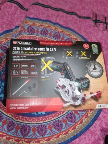 Scie circulaire sans fil 12V sans fil neuve