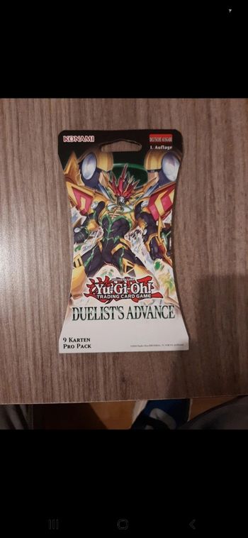 Lot de 2 paquet de booster yu-gi-oh