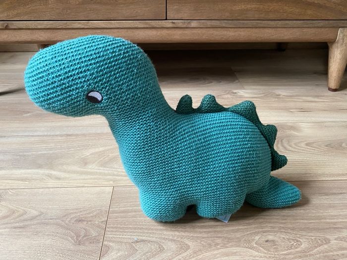 Peluche dinosaure diplodocus Hema