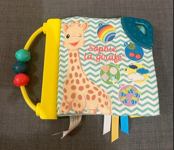 Livre en tissu sensoriel Sophie la girafe