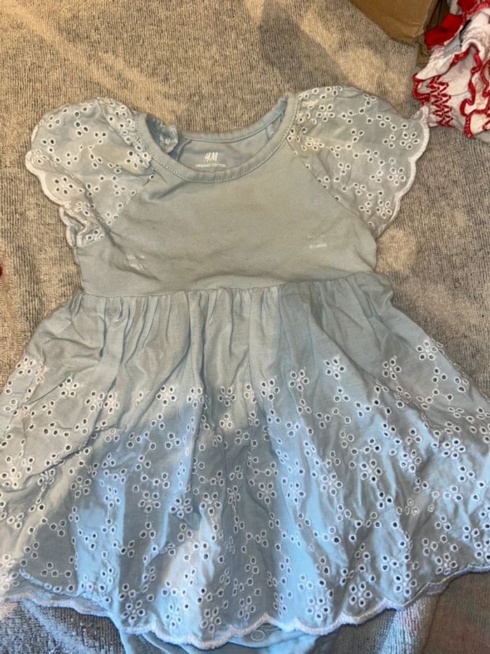 Très belle robe H&M - photo numéro 2