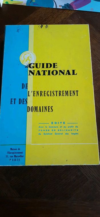 Guide national  de l enregistrement et des domaines 1965-1966