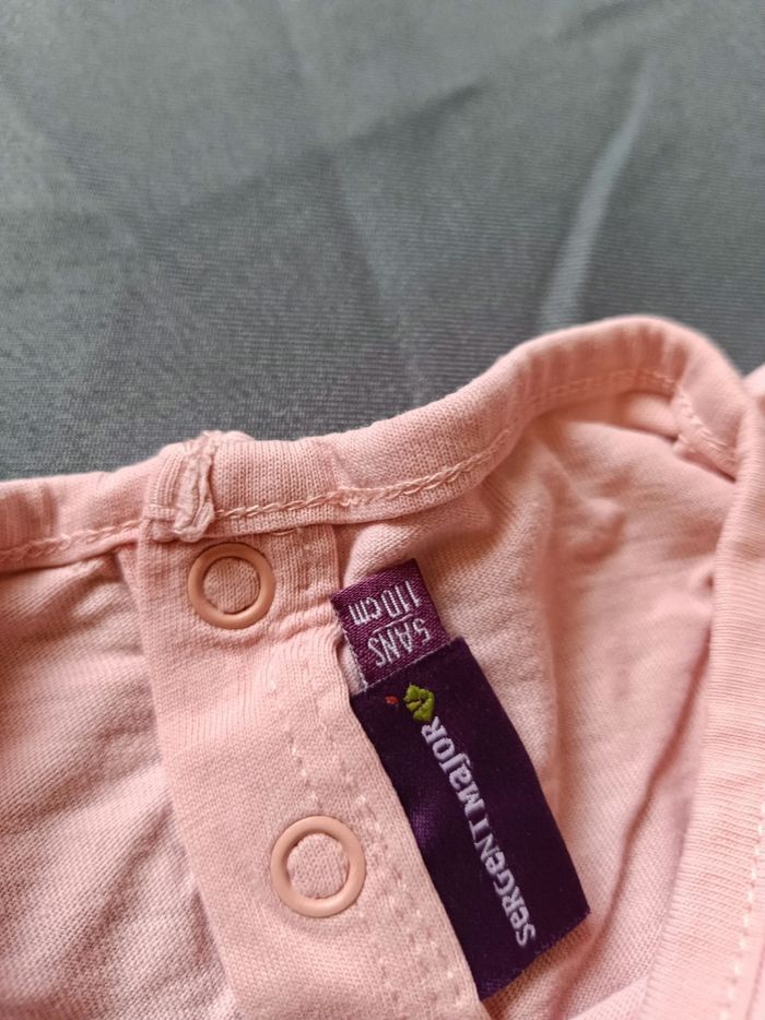 T-shirt lapin 💕 Taille 5 ans - photo numéro 3