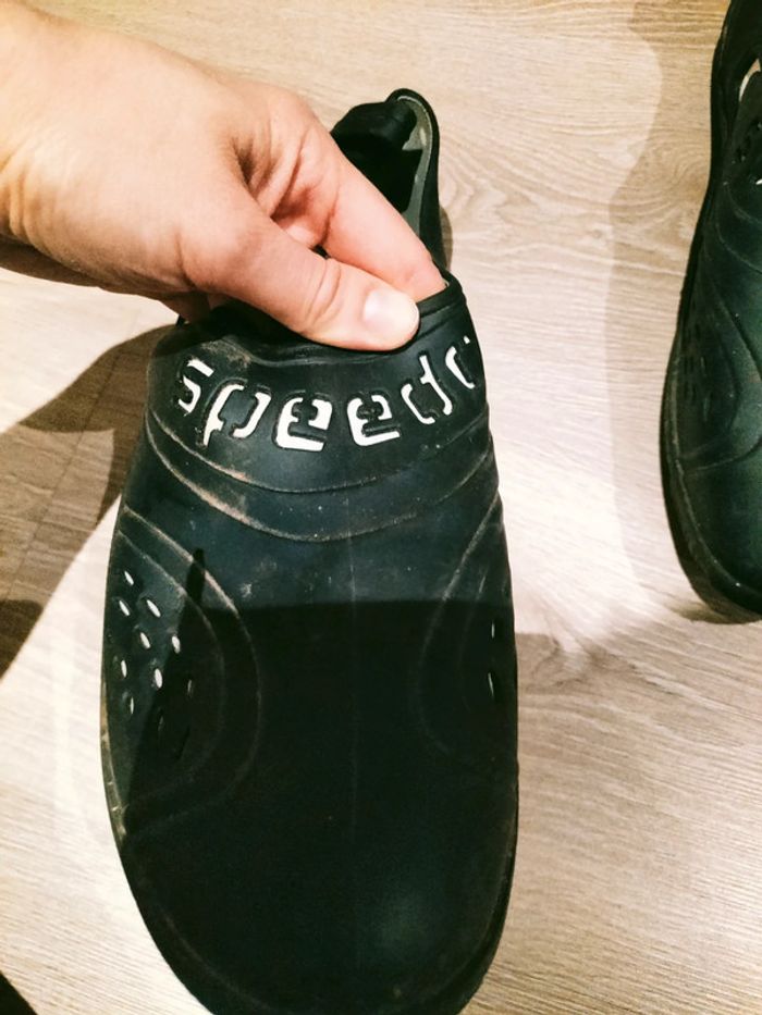 Chaussons de piscine taille 44.5 - photo numéro 2