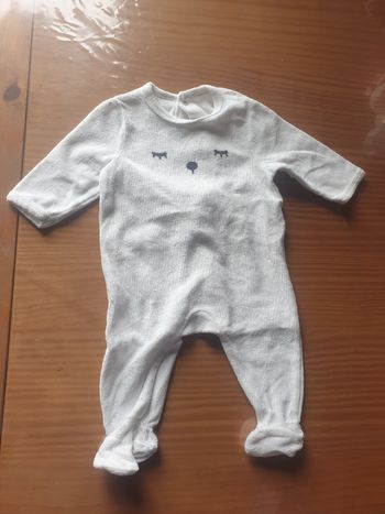 Pyjamas en 3 mois