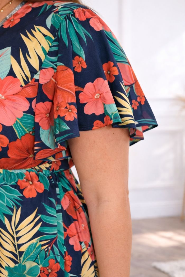 Robe longue nuit tropicale exotique marine et multicolore Femme taille 54 marque Asos 💍 - photo numéro 3
