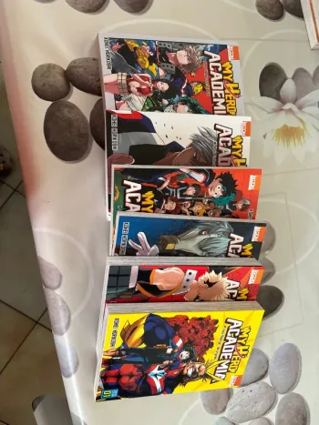 Lot de mangas My Hero Academia