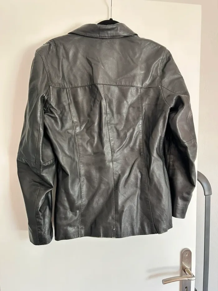 Veste en cuir - photo numéro 2