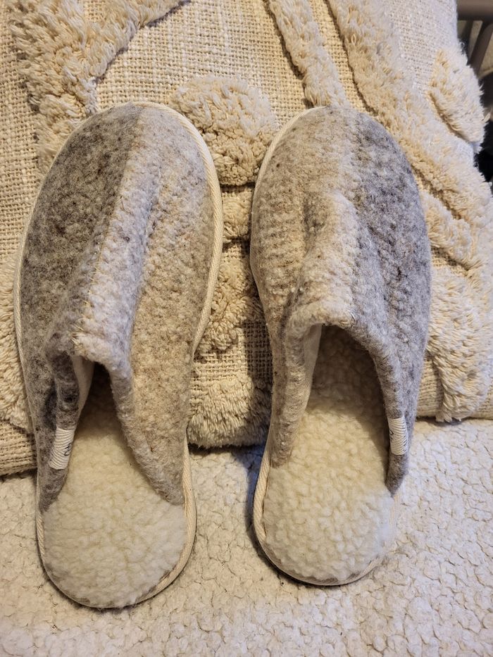 Pantoufles Caussün laine véritable 41 - photo numéro 3