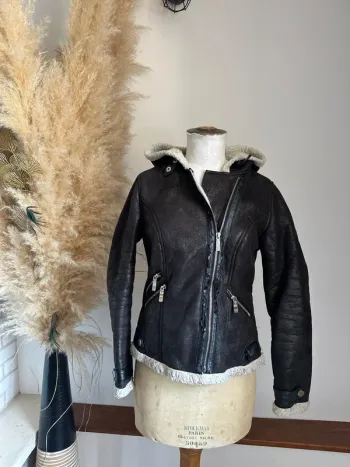 Veste en cuir aviateur M/38 avec capuche