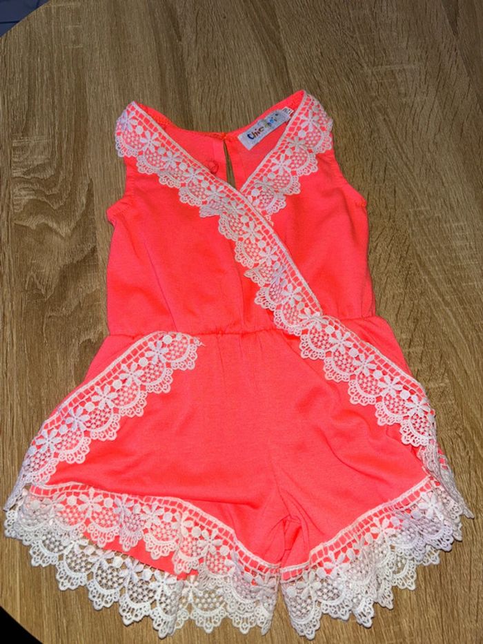 Combinaison fille comme neuve taille 12 mois