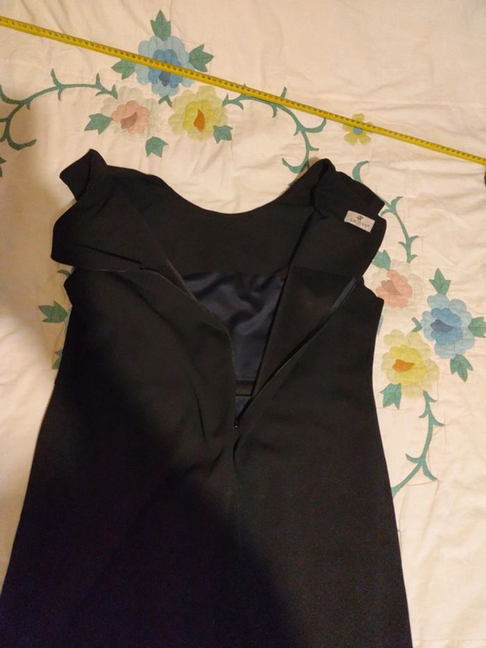 Robe noir chic - photo numéro 12