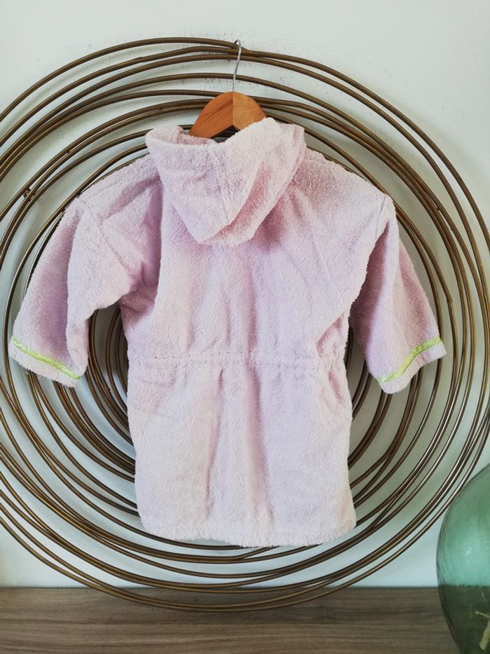 Peignoir rose T4 ans - photo numéro 2