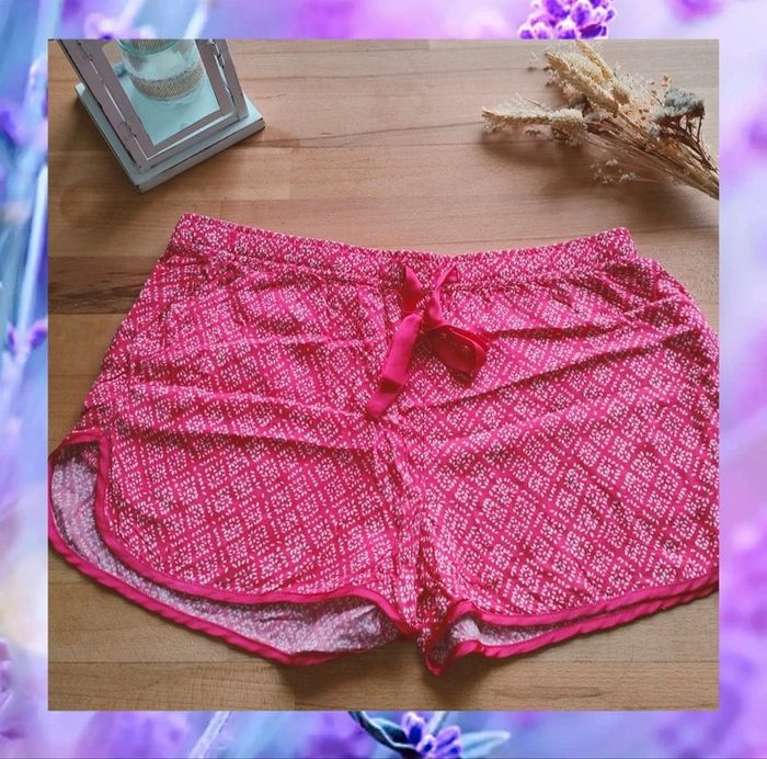 Short pyjama