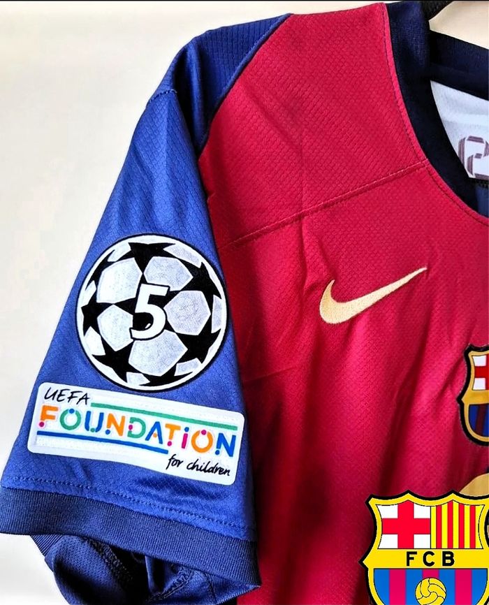 Maillot Lamine Yamal Barcelone - photo numéro 3