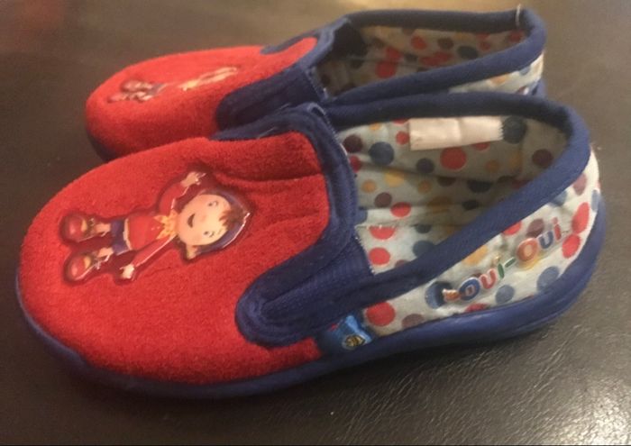 Chaussons »Oui-Oui »rouges et bleus - photo numéro 2