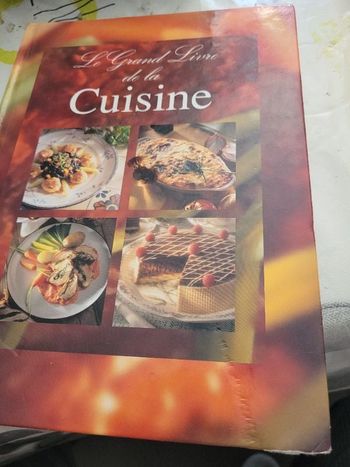 Le grand livre de la cuisine