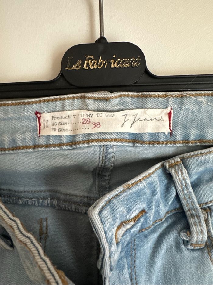 Jean - Taille 38 - photo numéro 3