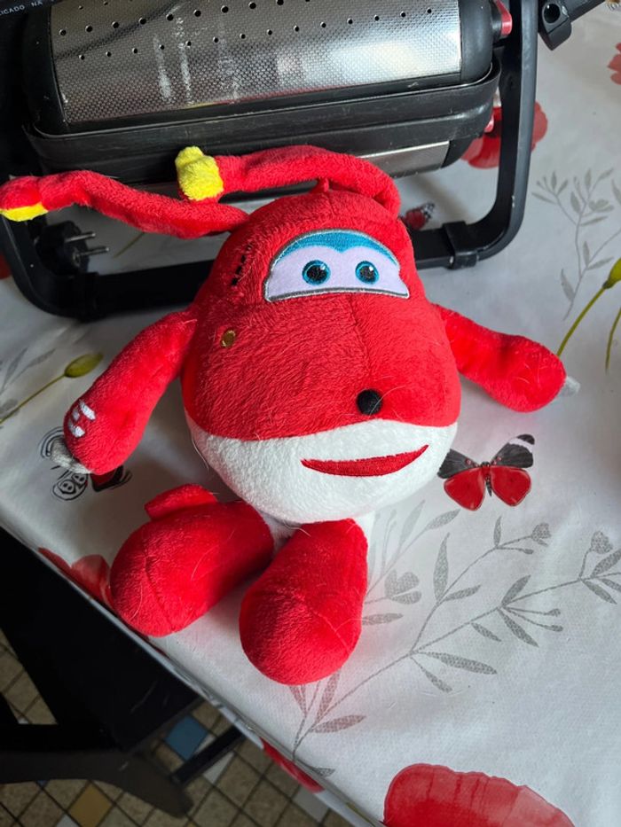 Peluche plane