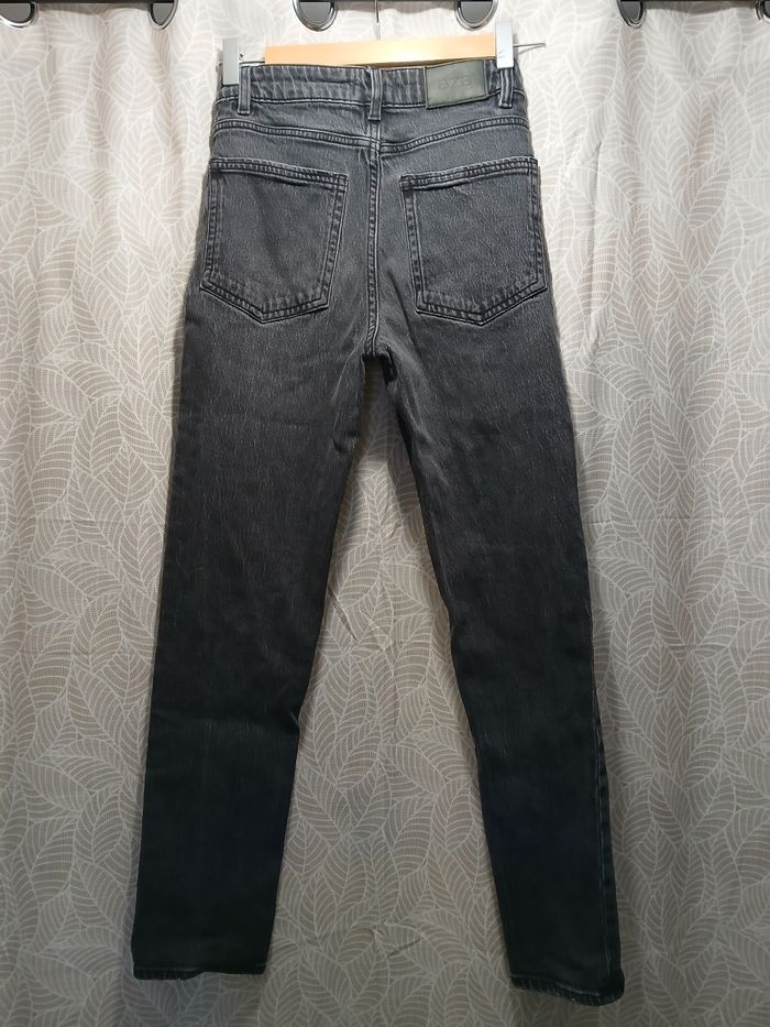 Jean BZB Taille 32 coupe straight - photo numéro 3