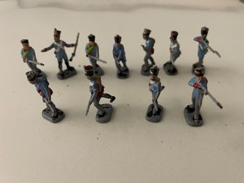 60 minituares soldats 2-3cm