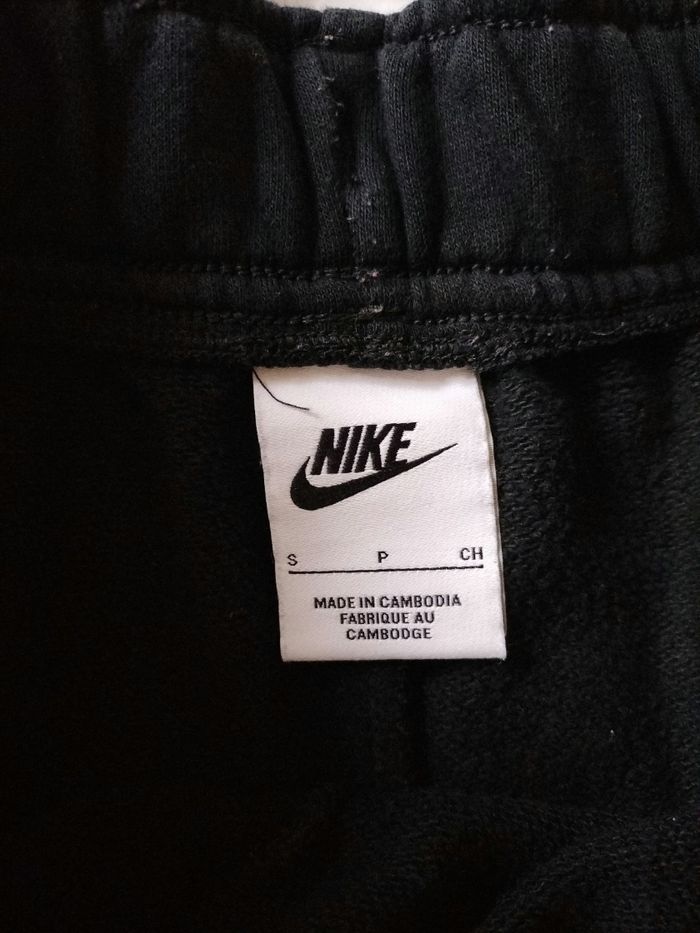 Short molletonné Nike - photo numéro 2