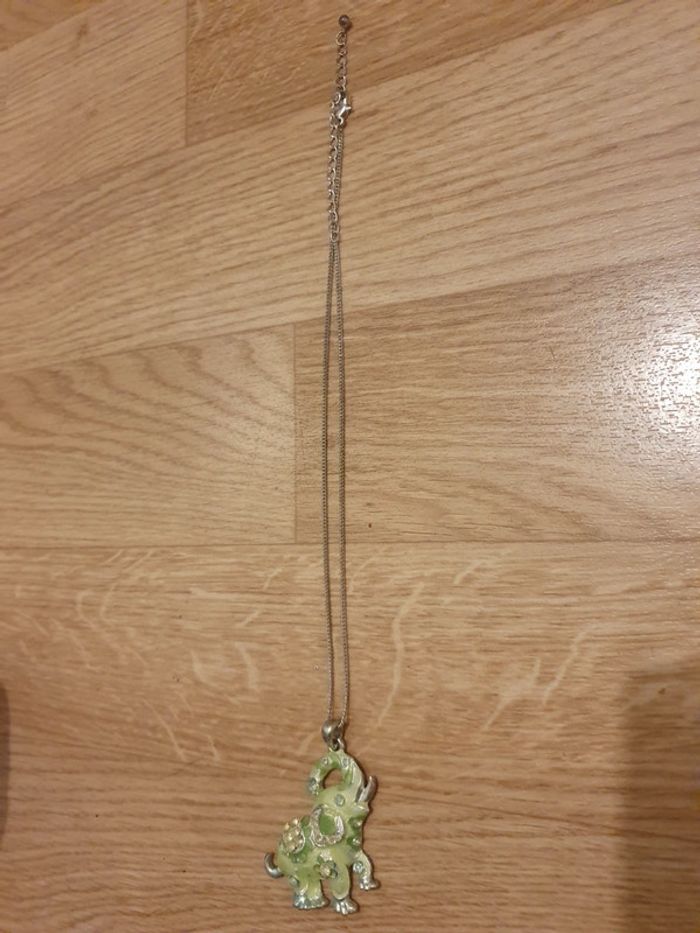 Collier éléphant - photo numéro 5