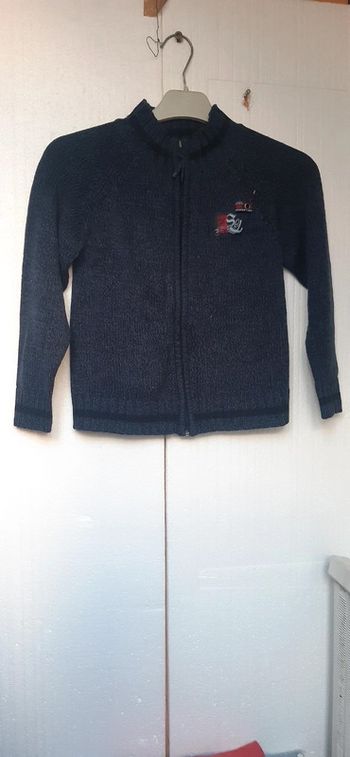 Gilet zippé 8 ans