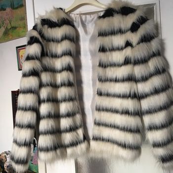 Veste fausse fourrure