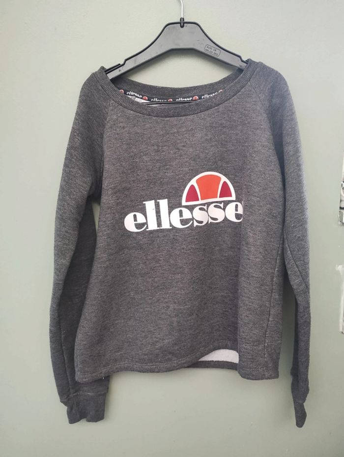 Sweat ellesse XS