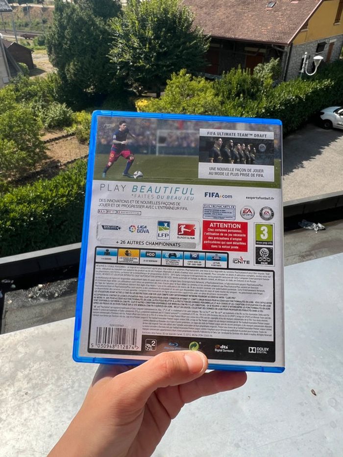 Lot de 2 jeux FIFA playstation 4 FIFA 16 & FIFA 18 - photo numéro 3