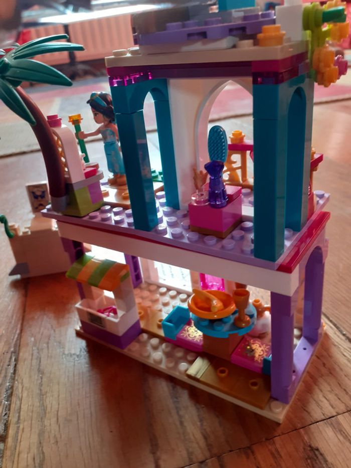 Lego Disney 41161 Les aventures au Palais de Jasmine et Aladdin - photo numéro 3