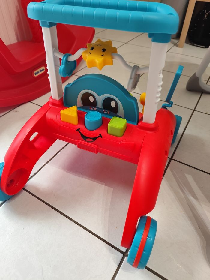 Trotteur roues Achat occasion Trotteurs Fisher Price Très