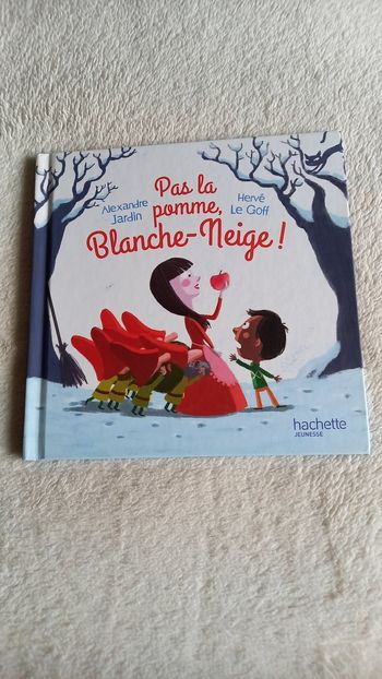 Pas la pomme Blanche neige