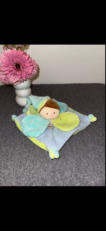 Doudou poupée