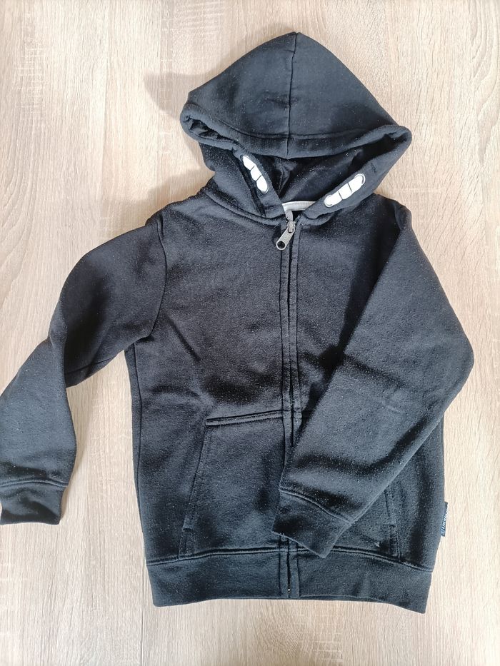 Gilet noir - 5 ans garçon