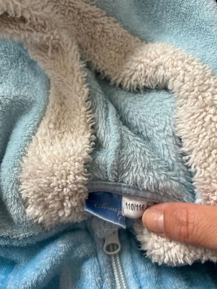 Sur pyjama reine des neiges 5/6 ans - photo numéro 8