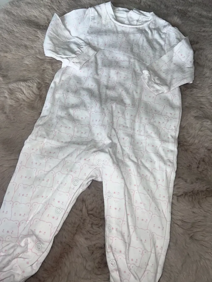 Pyjama - photo numéro 2