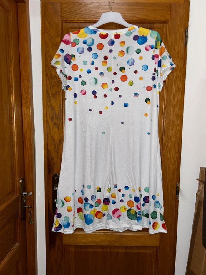 Robe t-shirt à col V - photo numéro 3