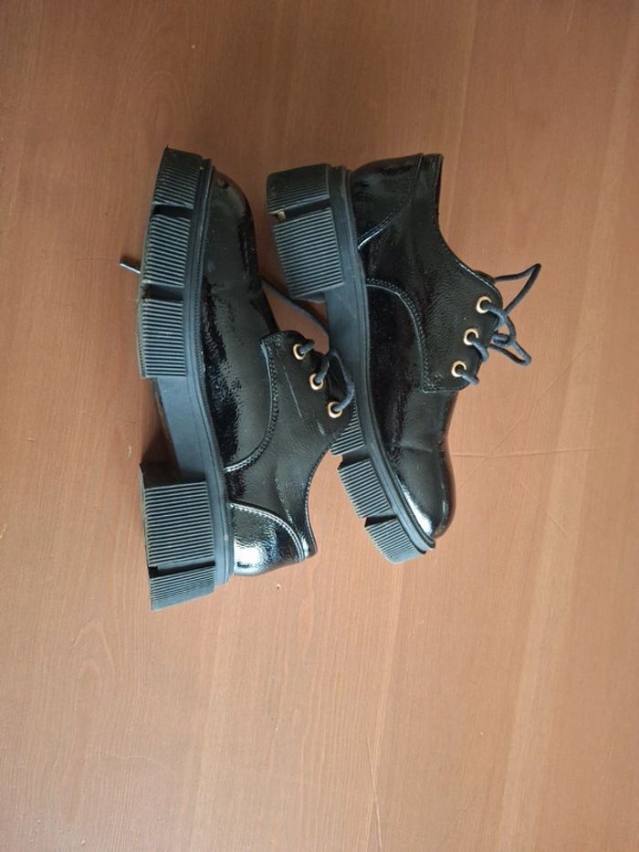 Chaussures vernies fille pointure 33 - photo numéro 6