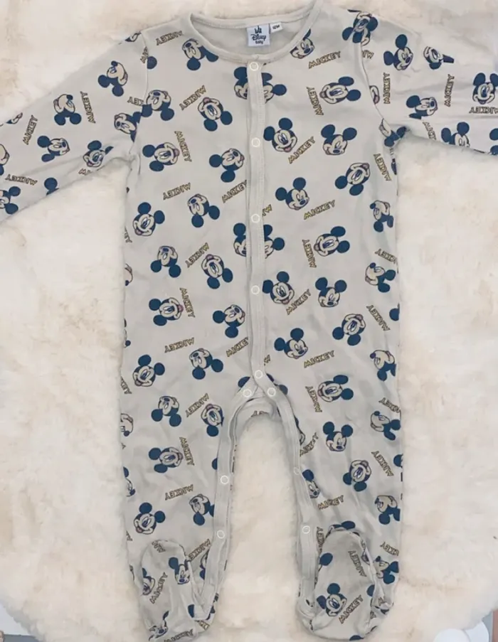 Pyjama Mickey