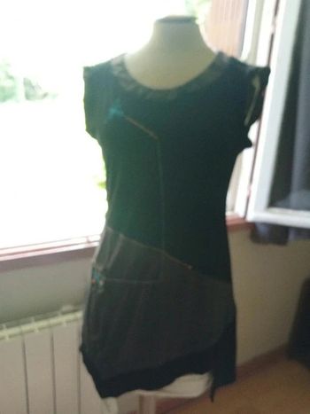 Robe bretelles larges taille 2/marron/noir