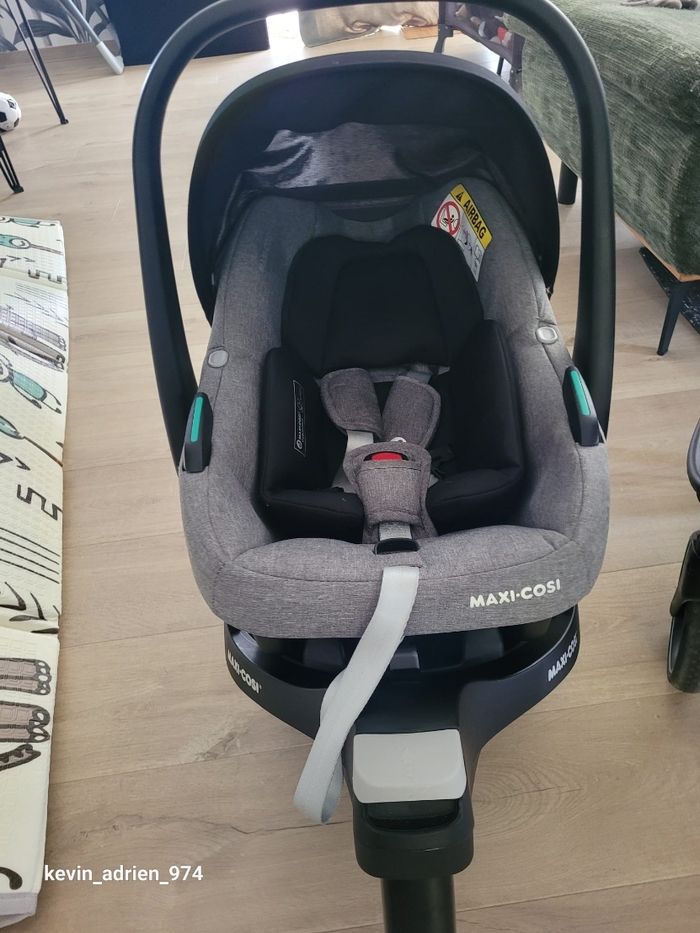 Poussette 3 en 1 maxi cosy zélia + base 360 family fix