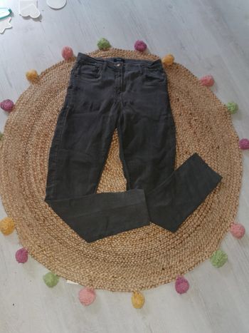Jean gris taille M