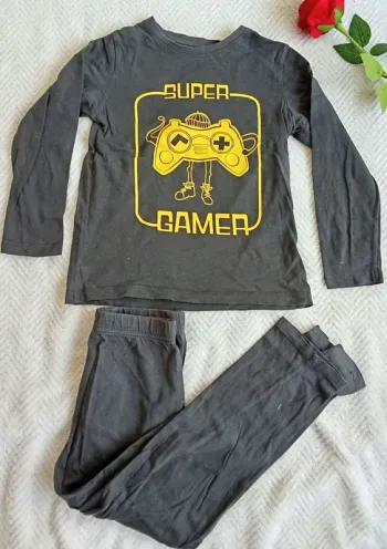 Pyjamas 2 pièces garçon ⭐ très bon état ⭐ Taille 6 ans ⭐ in extenso