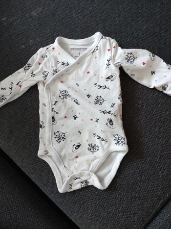 Body orchestra taille 1 mois